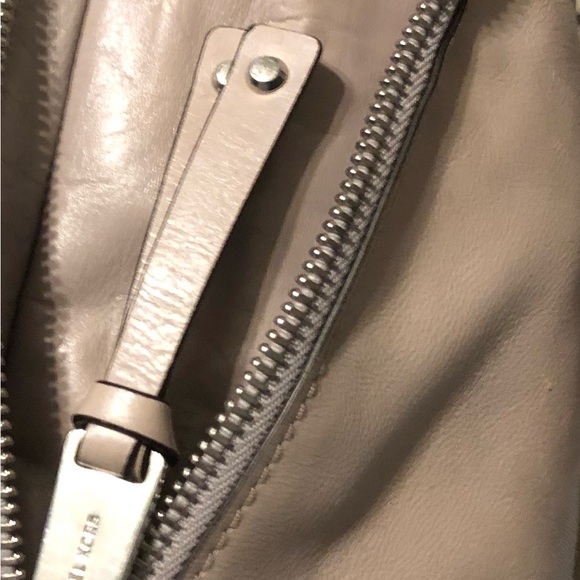 Michael Kors Devon Large Leather Hobo Shoulder Bag Tote - in Pearl Grey W/Bag - Picture 8 of 10